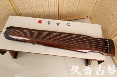 呼和浩特市●久音古琴   ●佳品推荐  20240708 [98CM小膝琴仲尼式]